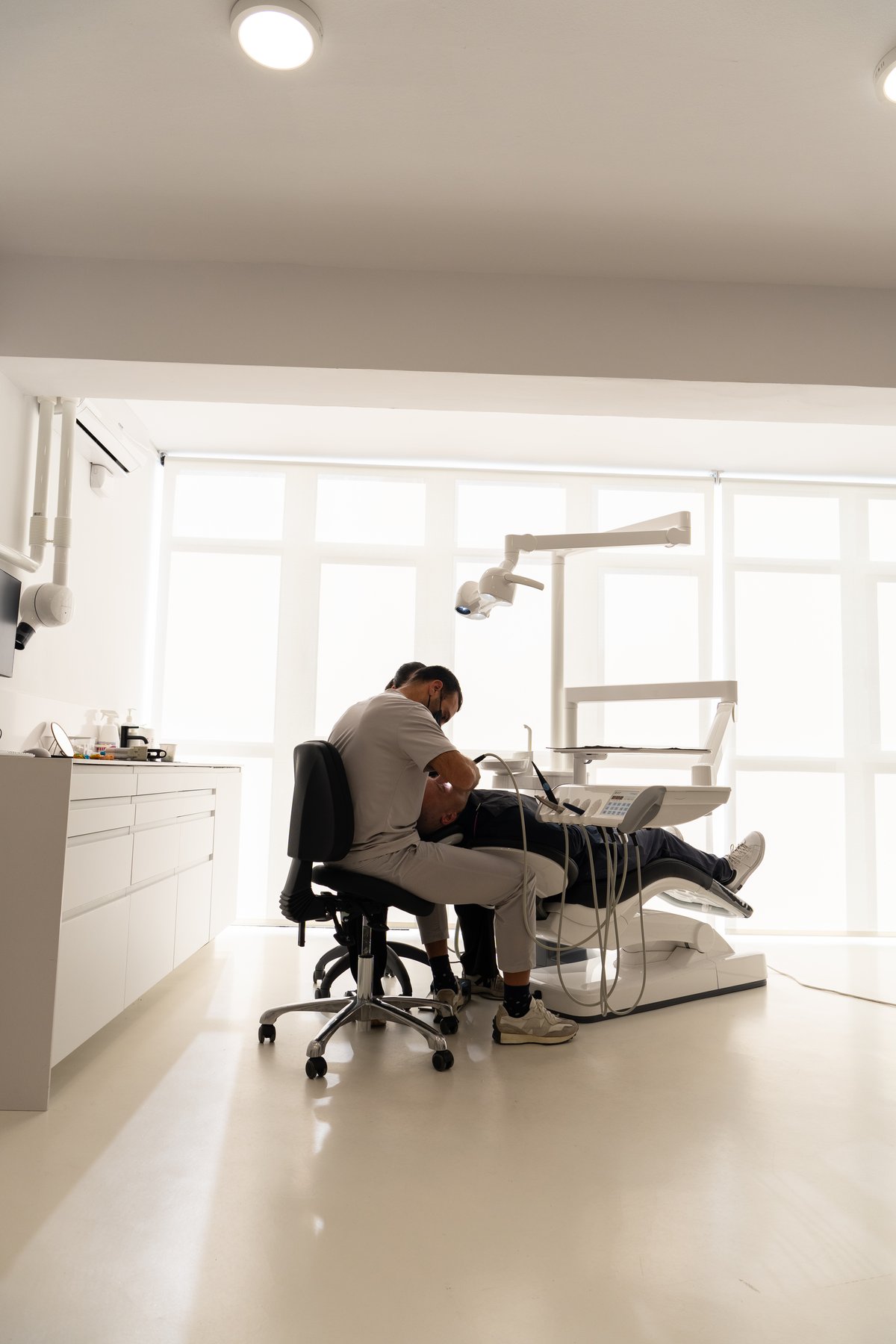 Quirófano de implantología Sergi Arranz Smile Studio Barcelona